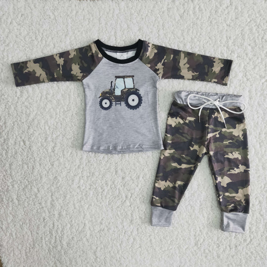 Camouflage tractor baby boy set